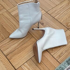 SCHUTZ White Heeled Boots
